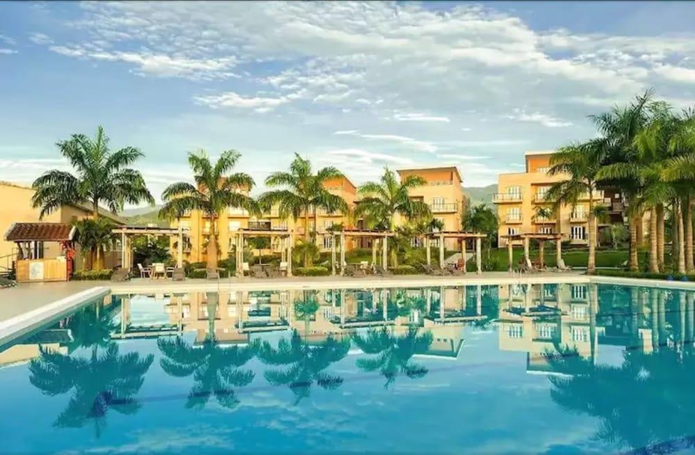 Wyndham Garden Villavicencio Buitenkant foto