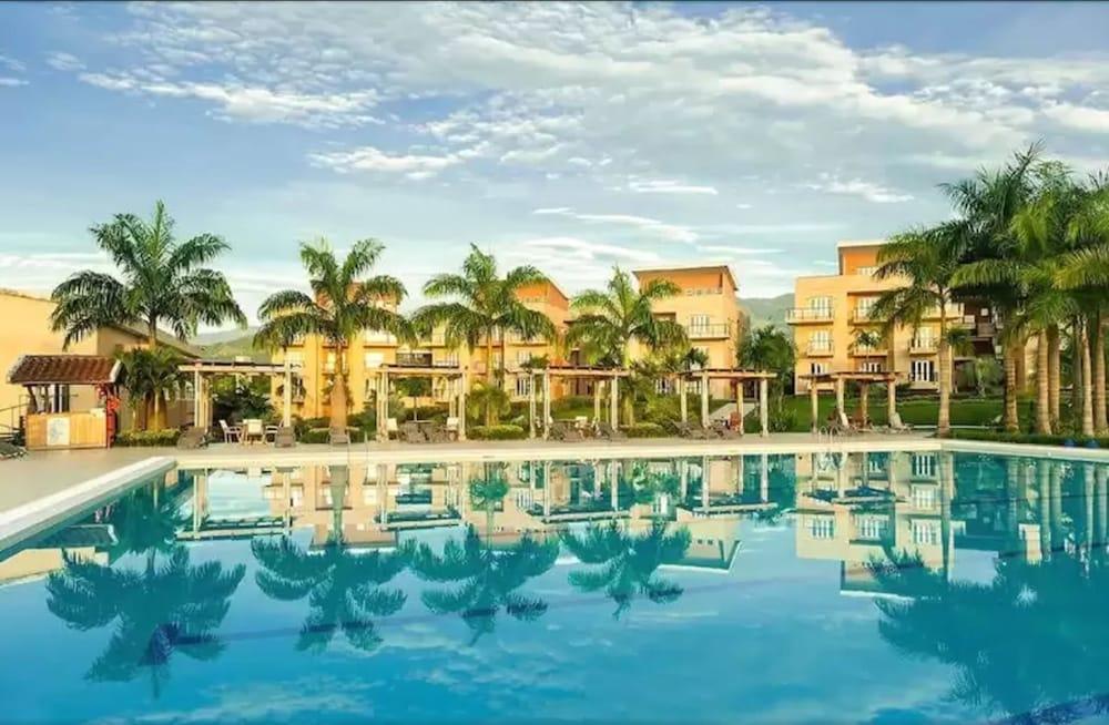 Wyndham Garden Villavicencio Restrepo  Buitenkant foto