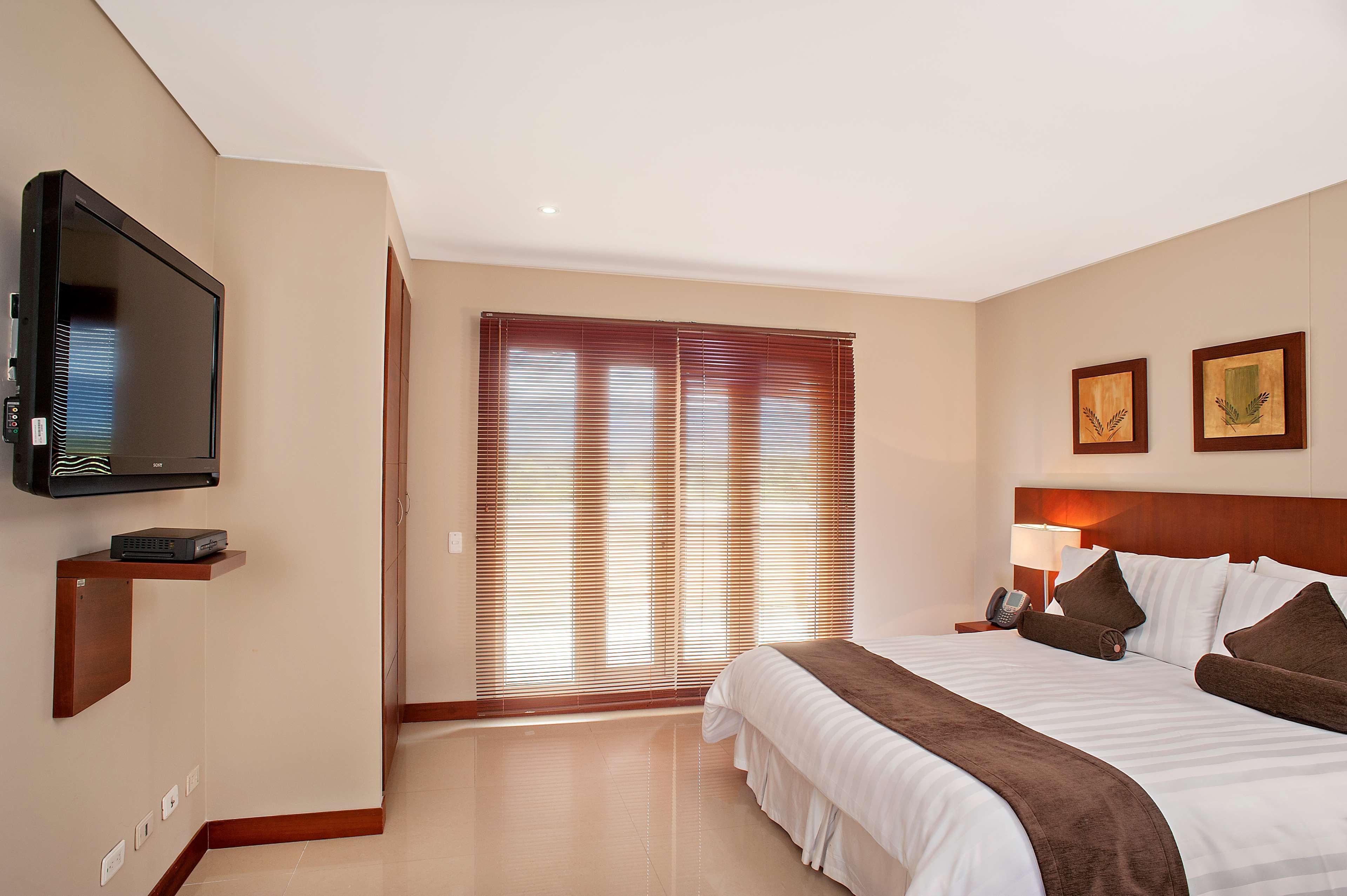 Wyndham Garden Villavicencio Buitenkant foto